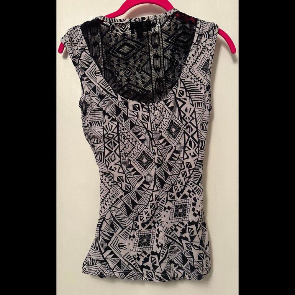 Effortlessly Chic: Black and White Top for Any Occasion